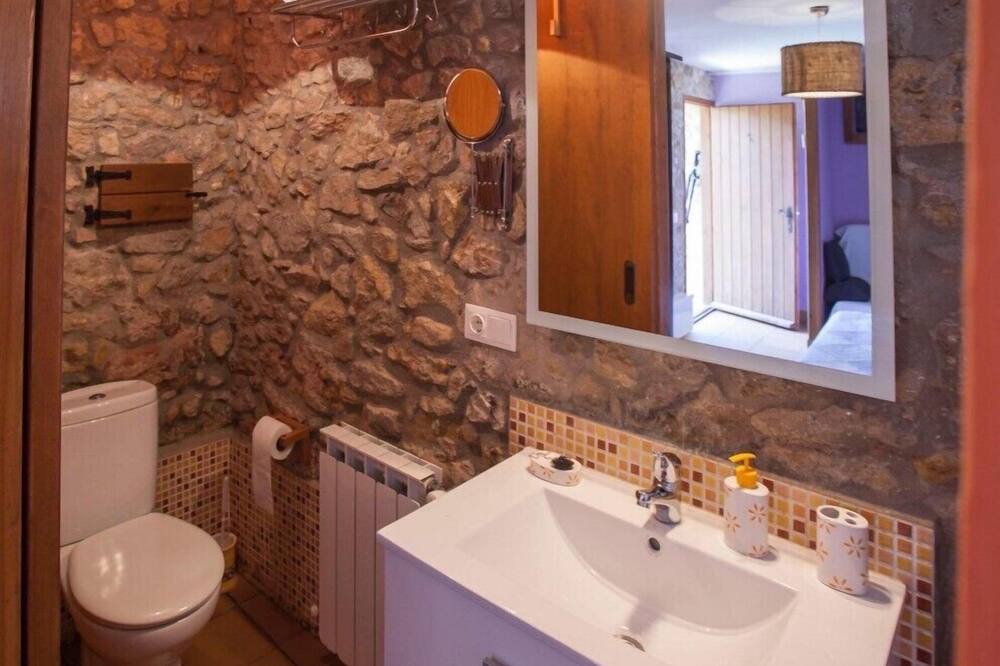 Photo of Bathroom in Forallac