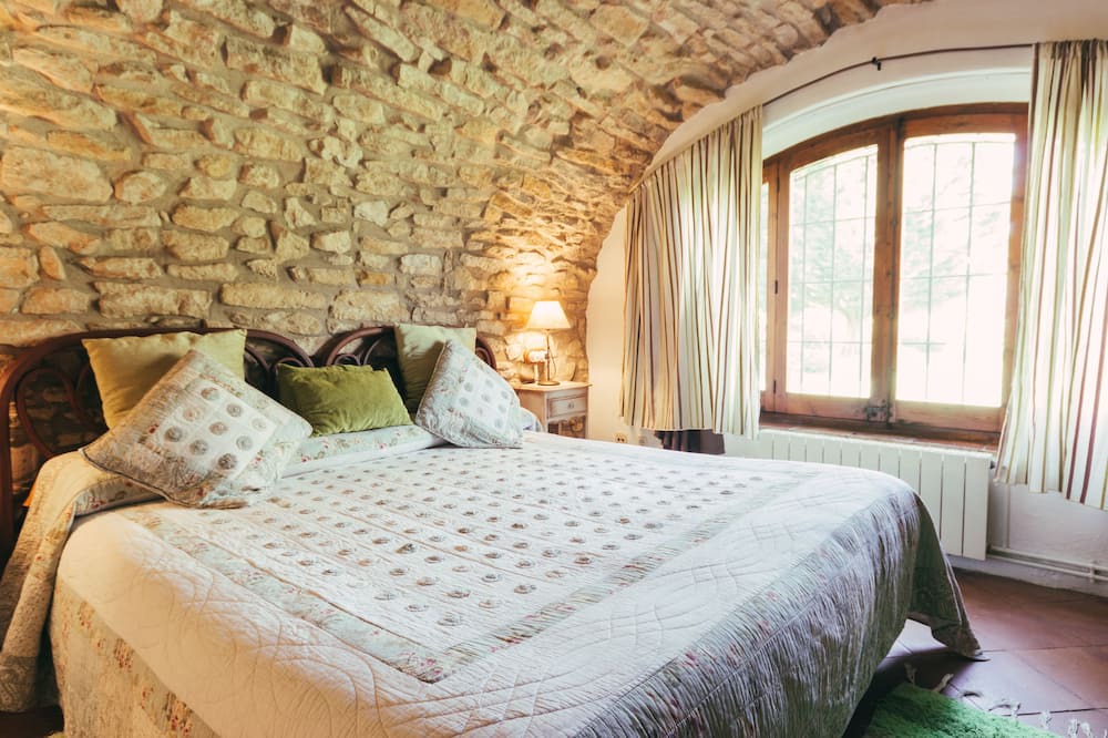 Photo of Bedroom in Forallac