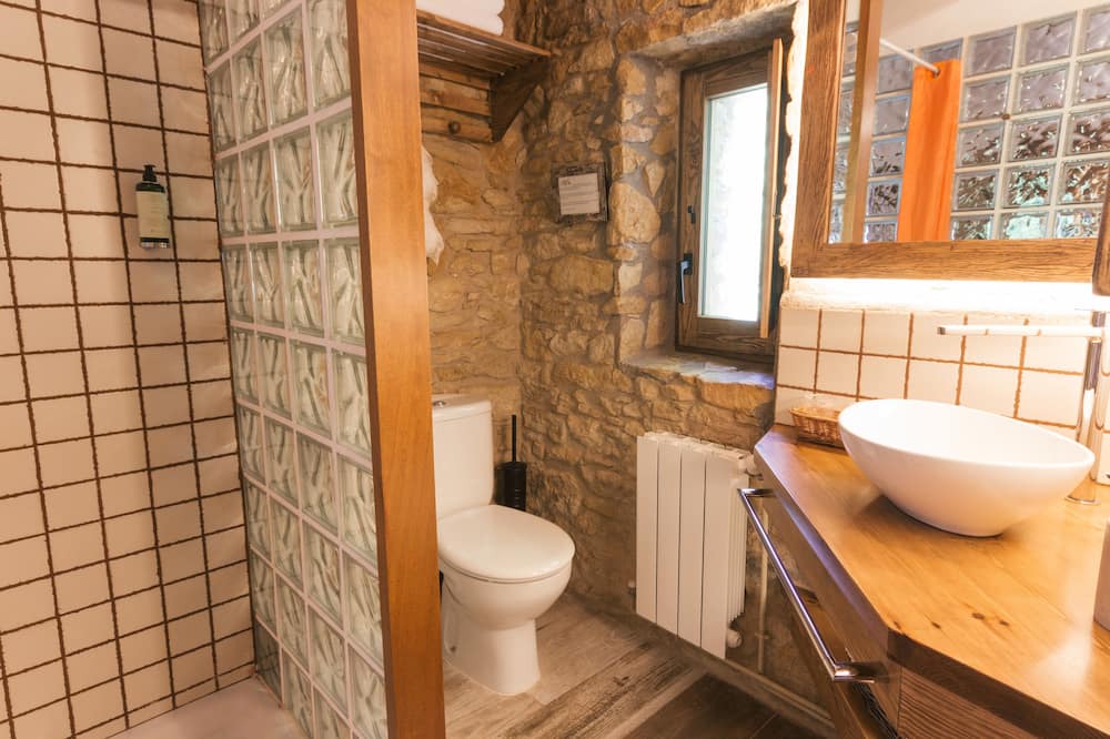 Photo of Bathroom in Forallac
