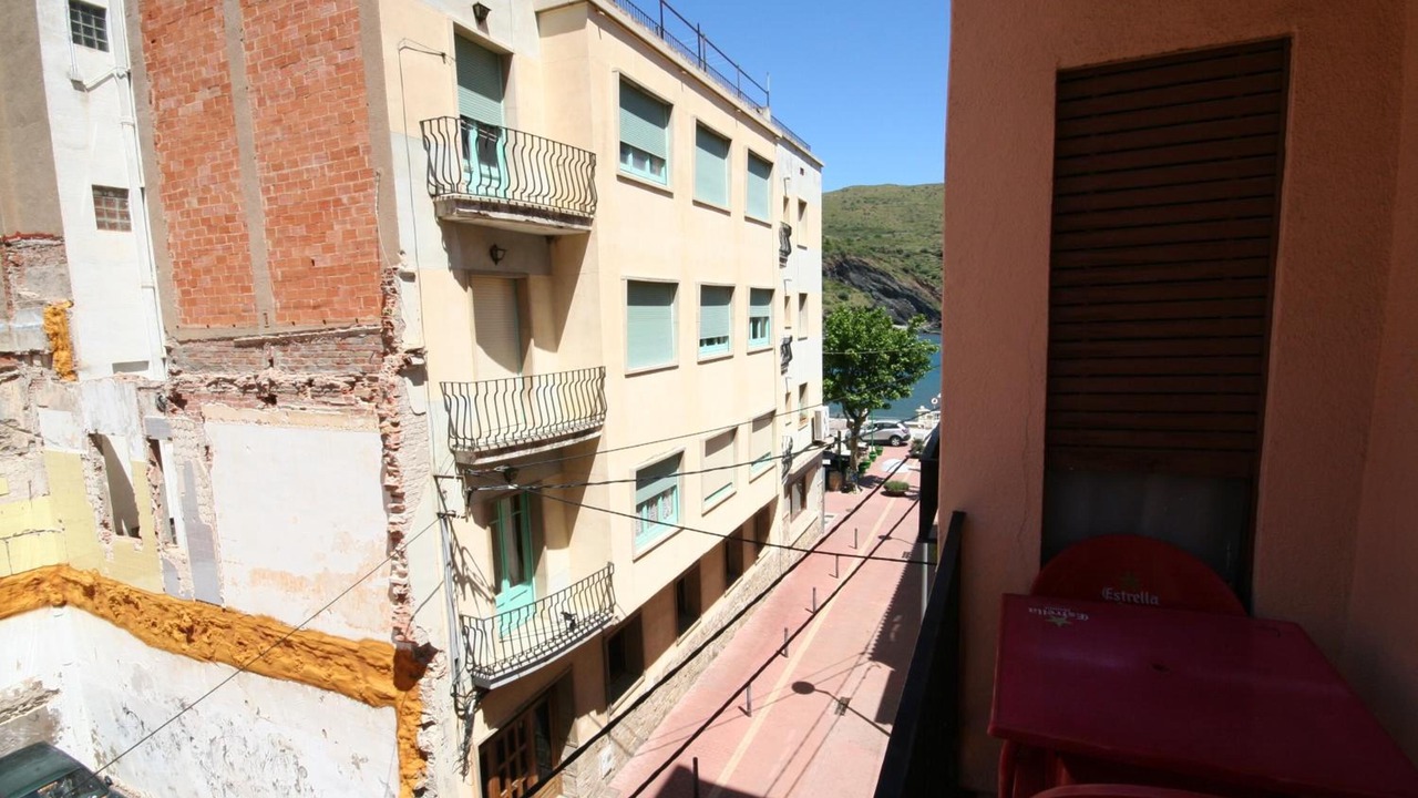 Photo of Patio Balcony in Portbou