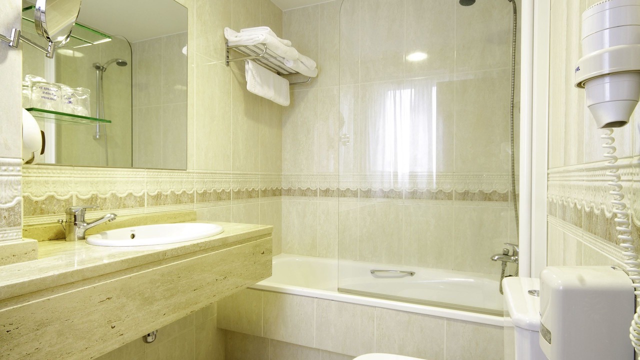 Photo of Bedroom in Arteixo