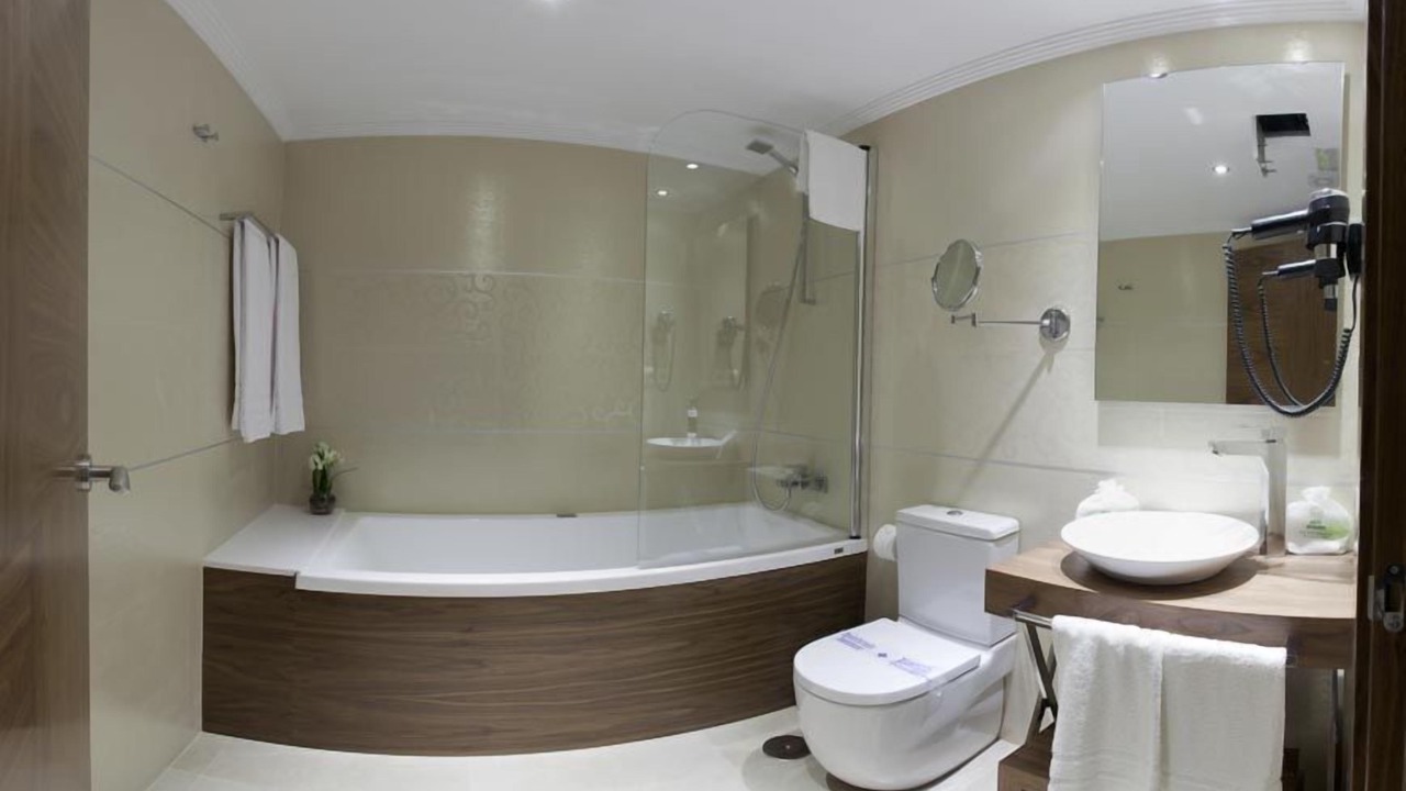 Photo of Bathroom in Guisamo