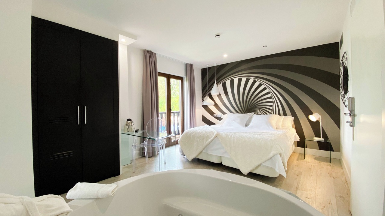 Photo of Bedroom in Santillana del Mar