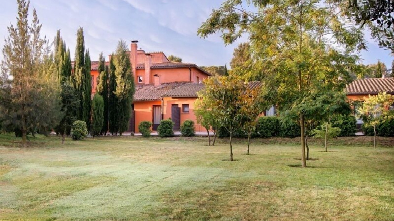 Photo of Outdoor in Peratallada