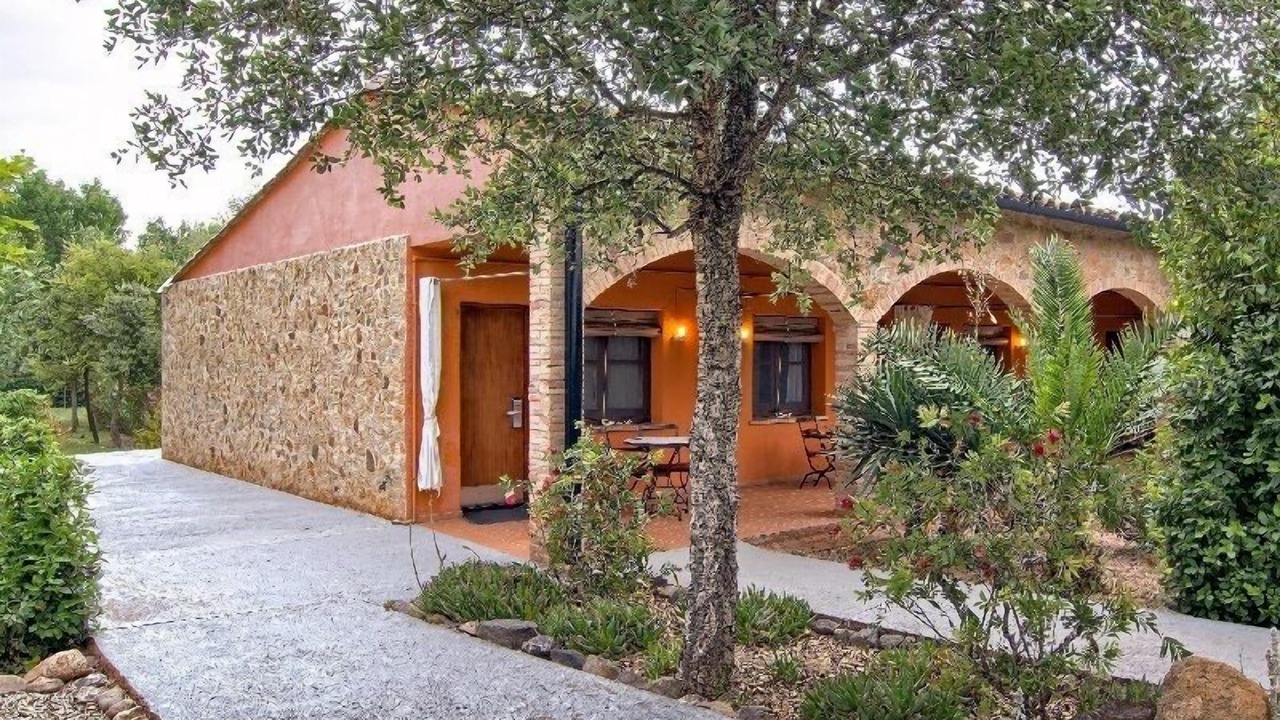 Photo of Outdoor in Peratallada