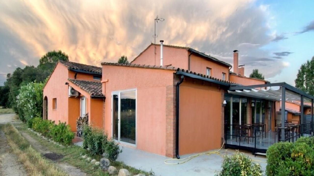 Photo of Outdoor in Peratallada