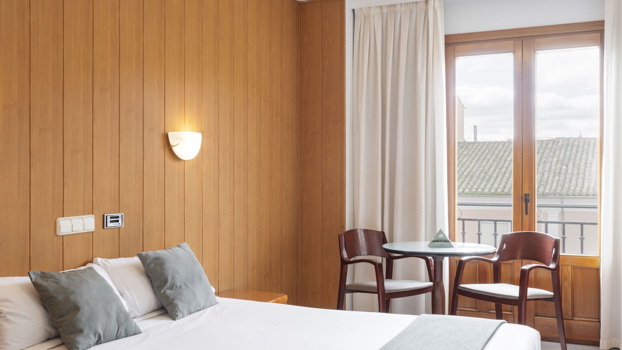 Photo of Bedroom in Toro
