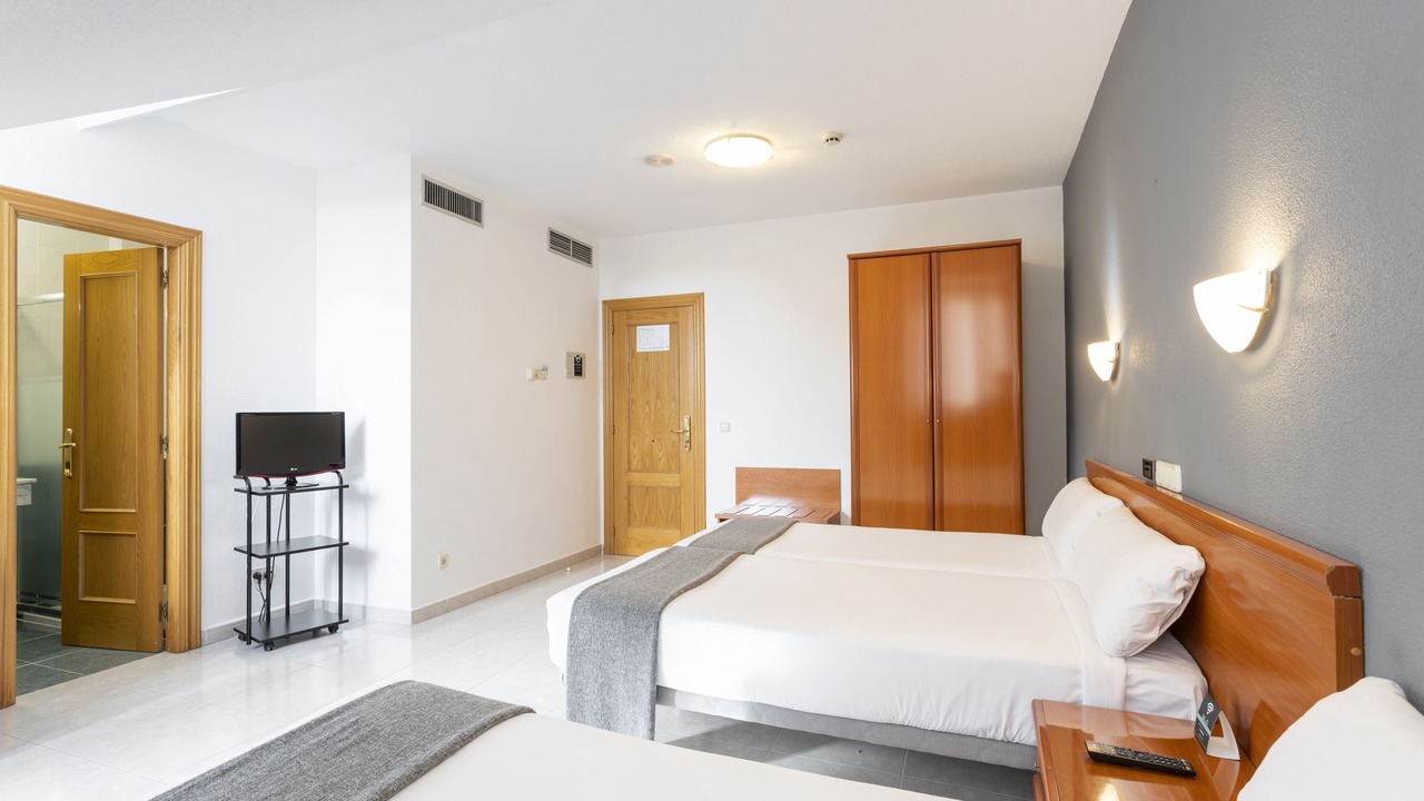 Photo of Bedroom in Toro