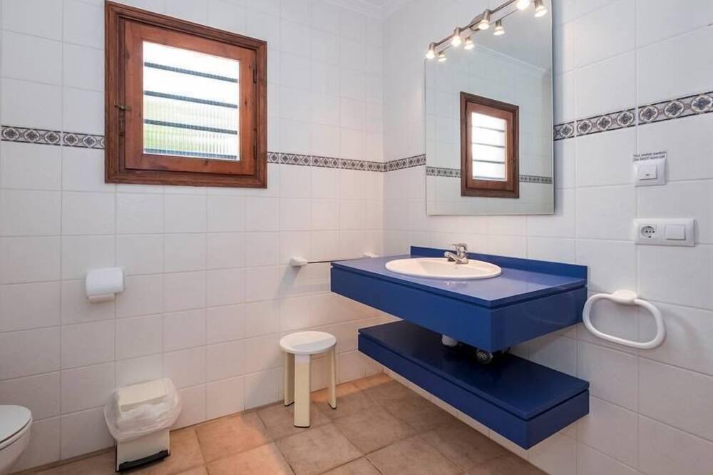 Photo of Bathroom in Sant Jaume Mediterrani