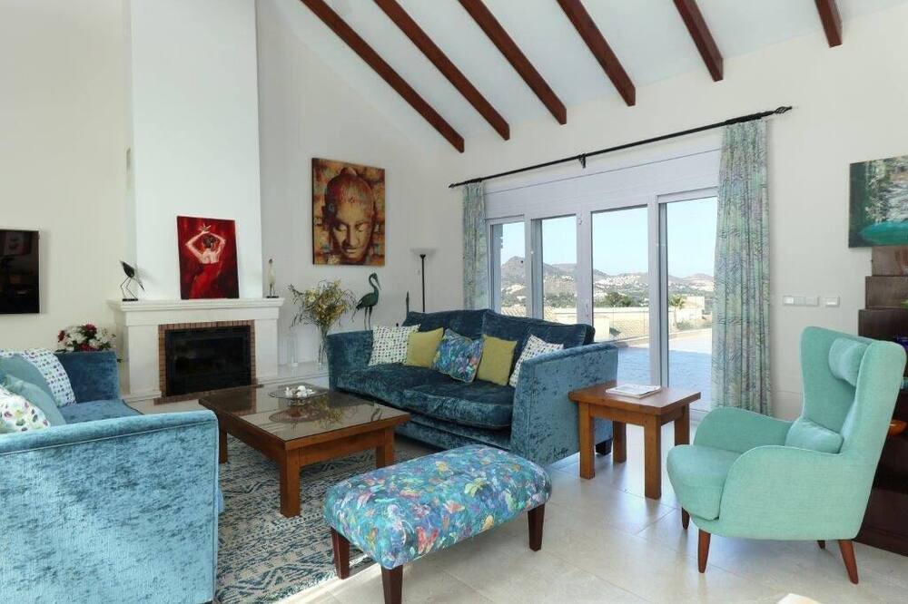 Photo of Livingroom in Diputacion de Rincon de San Gines