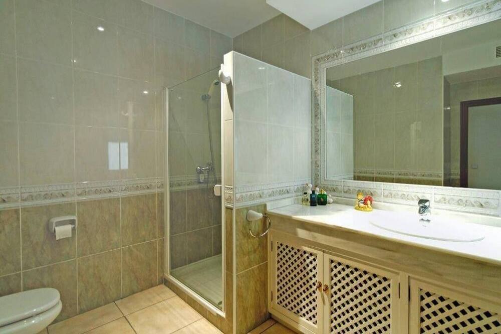 Photo of Bathroom in Diputacion de Rincon de San Gines