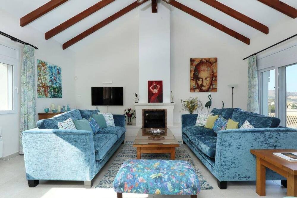Photo of Livingroom in Diputacion de Rincon de San Gines