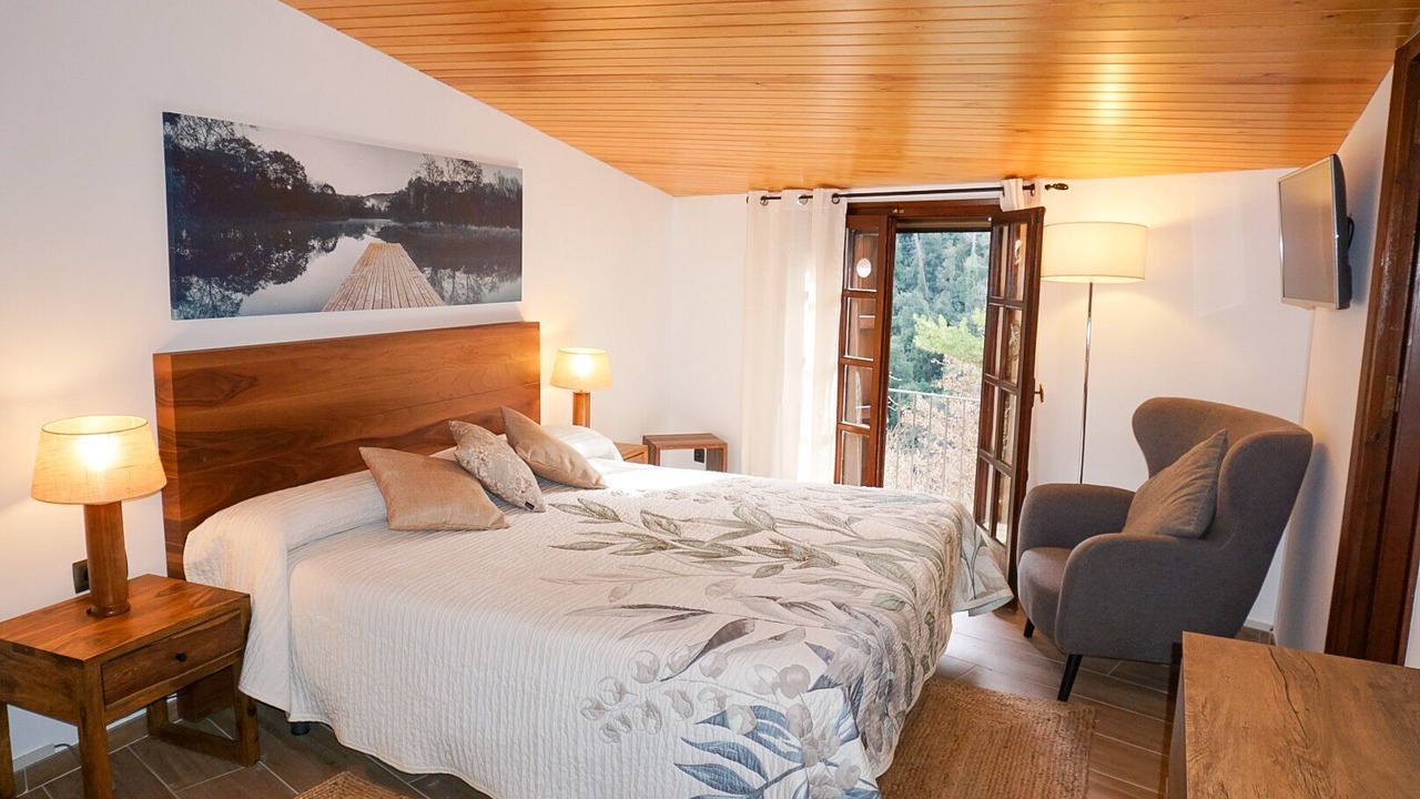 Photo of Bedroom in Camos