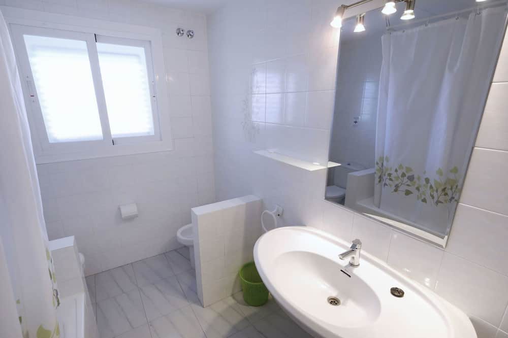 Photo of Bathroom in Alcanar