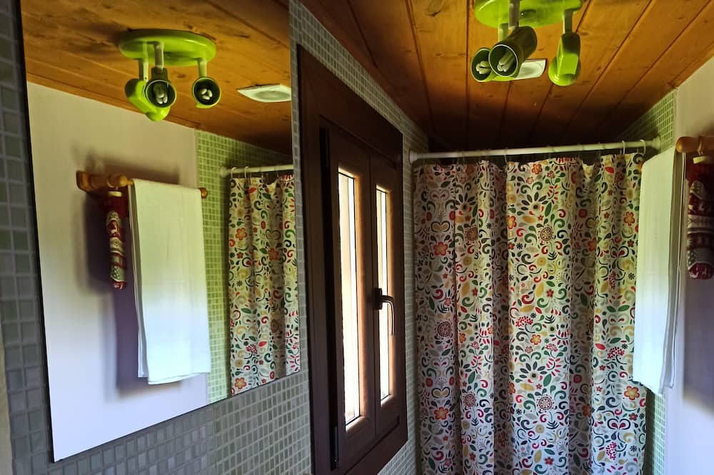 Photo of Bathroom in Arnado