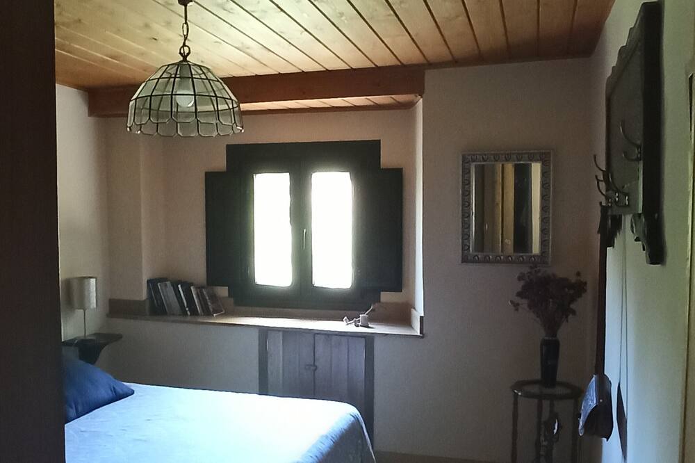 Photo of Bedroom in Arnado