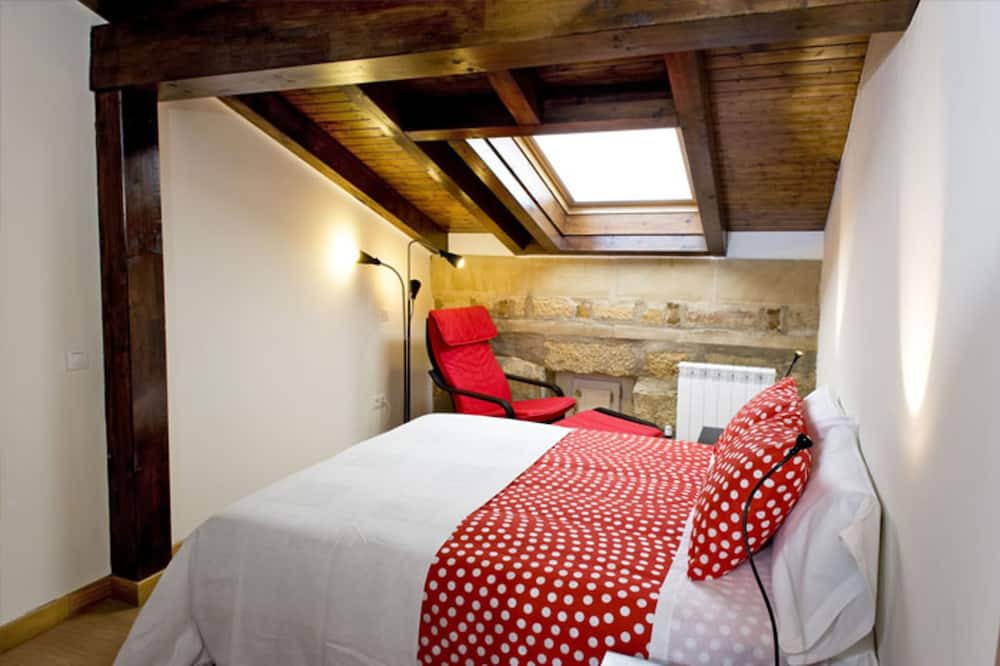 Photo of Bedroom in Haro