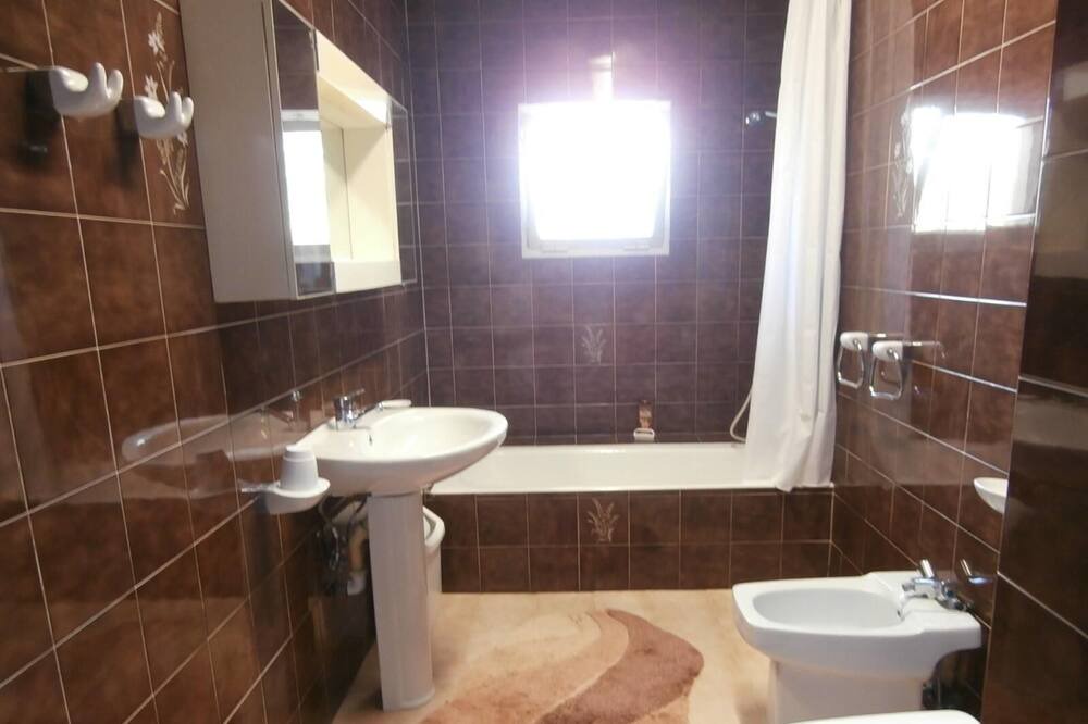 Photo of Bathroom in L'Alfas del Pi