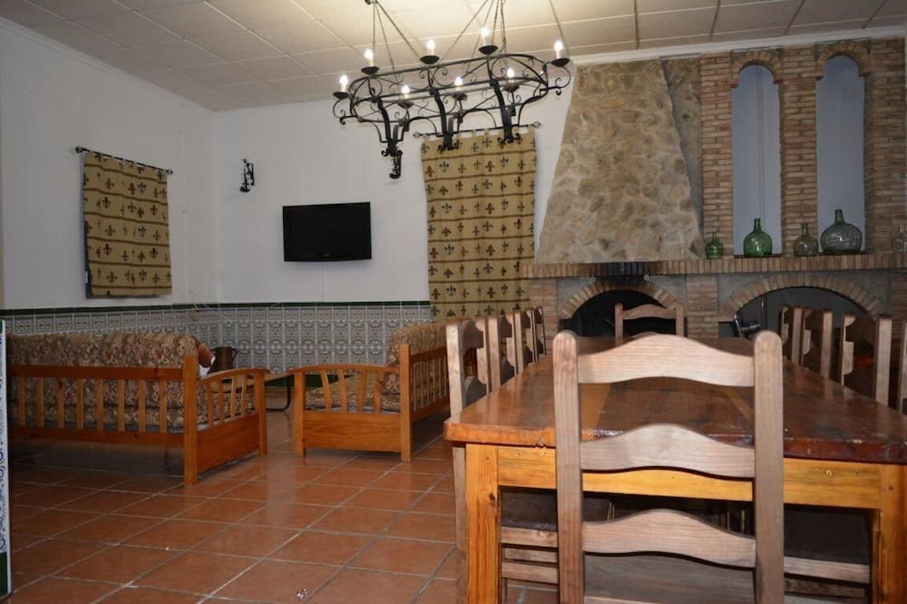 Photo of Livingroom in Burunchel