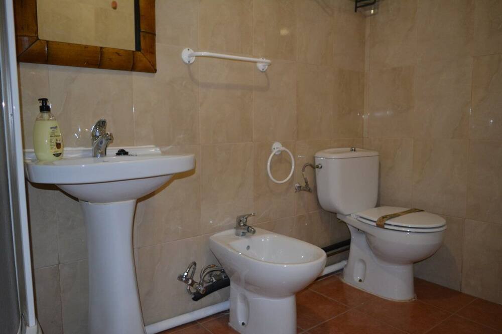 Photo of Bathroom in Burunchel