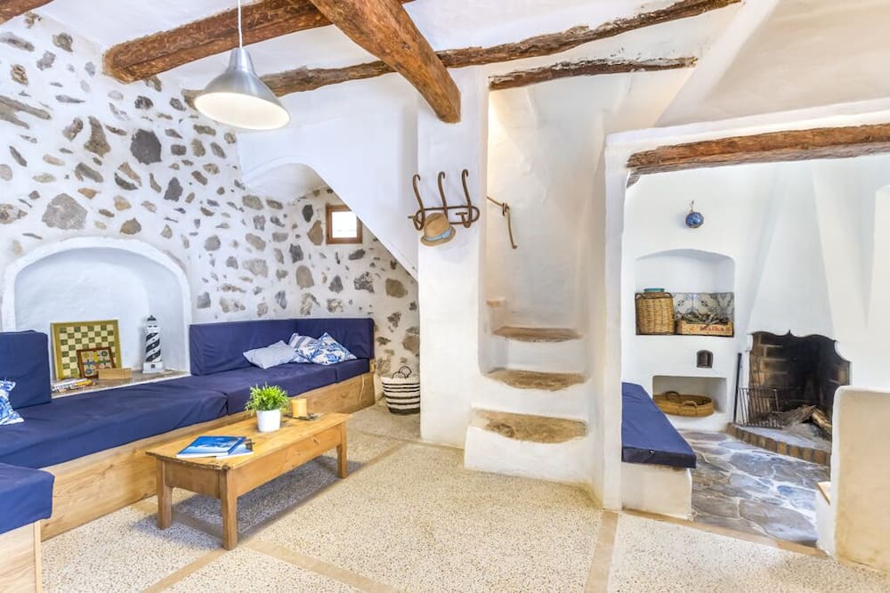Photo of Livingroom in Estellencs
