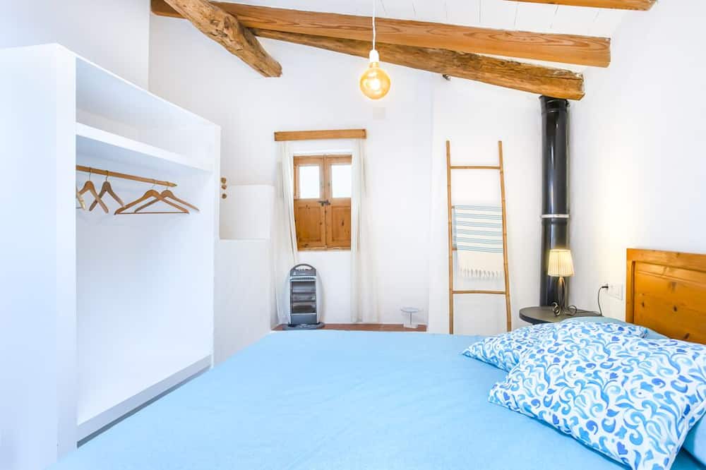 Photo of Bedroom in Estellencs