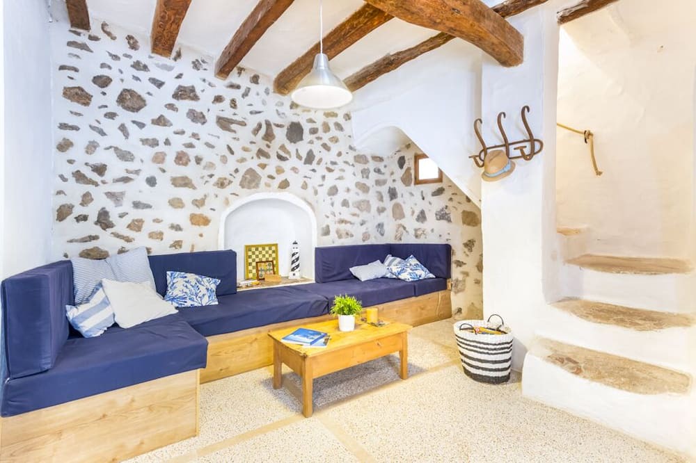 Photo of Livingroom in Estellencs