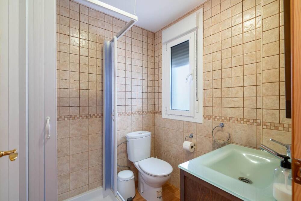 Photo of Bathroom in Pujaire