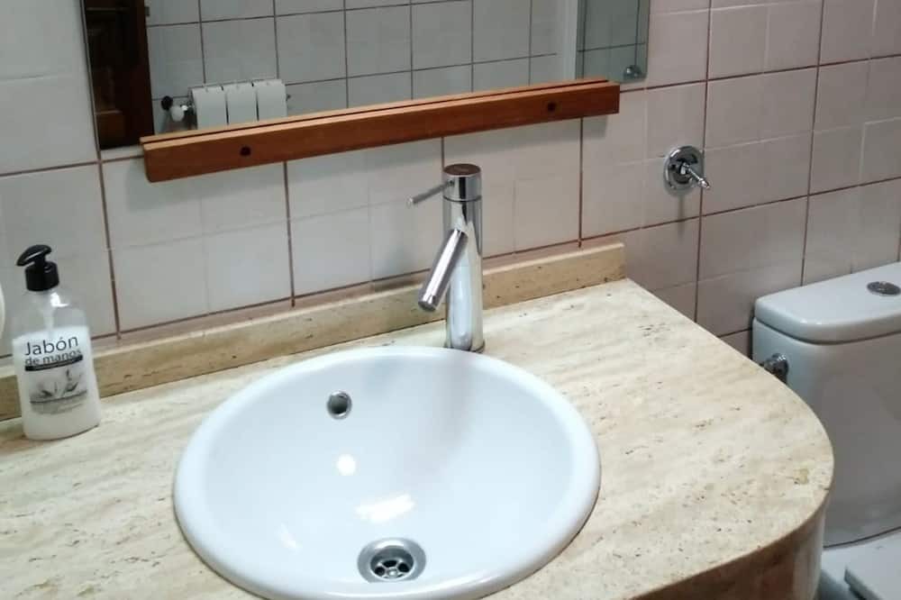 Photo of Bathroom in Villaviciosa