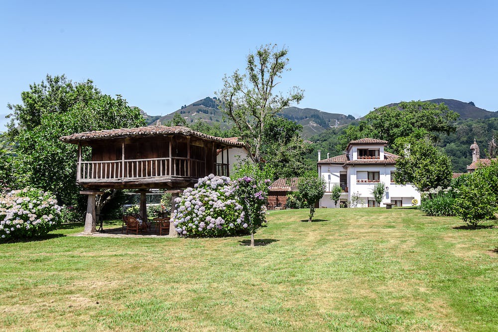Photo of Others in Cangas de Onis
