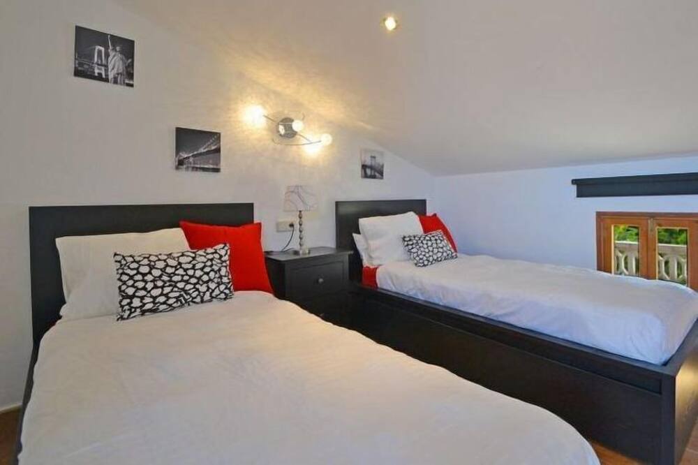 Photo of Bedroom in El Toro