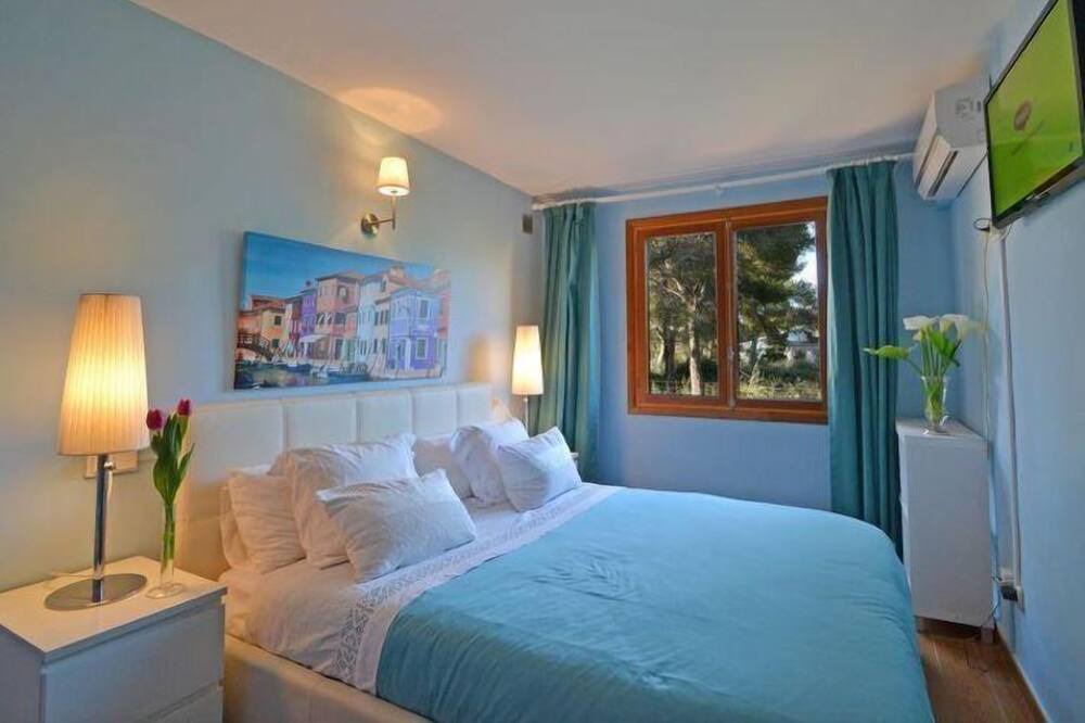 Photo of Bedroom in El Toro