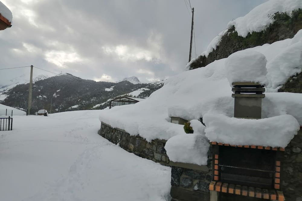 Photo of Outdoor in Pajares