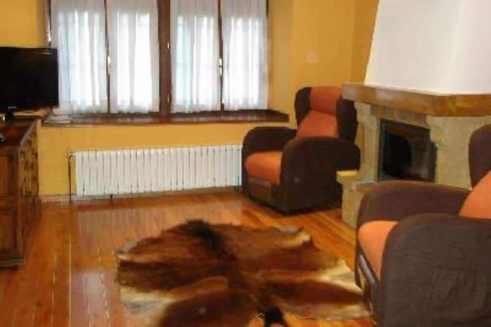 Photo of Livingroom in Pajares