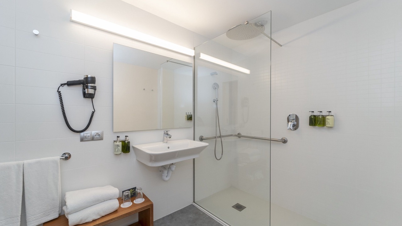 Photo of Bathroom in Mahon