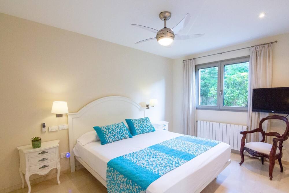 Photo of Bedroom in Marratxi