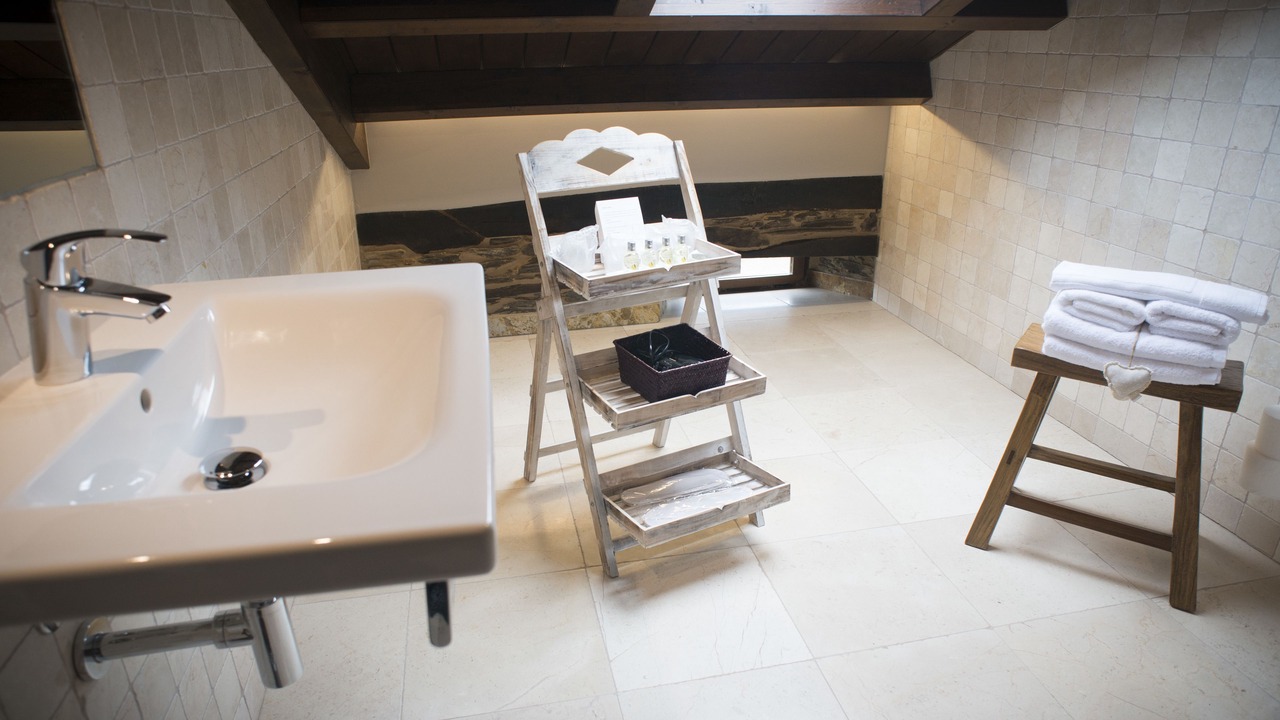 Photo of Bathroom in Aldeguer