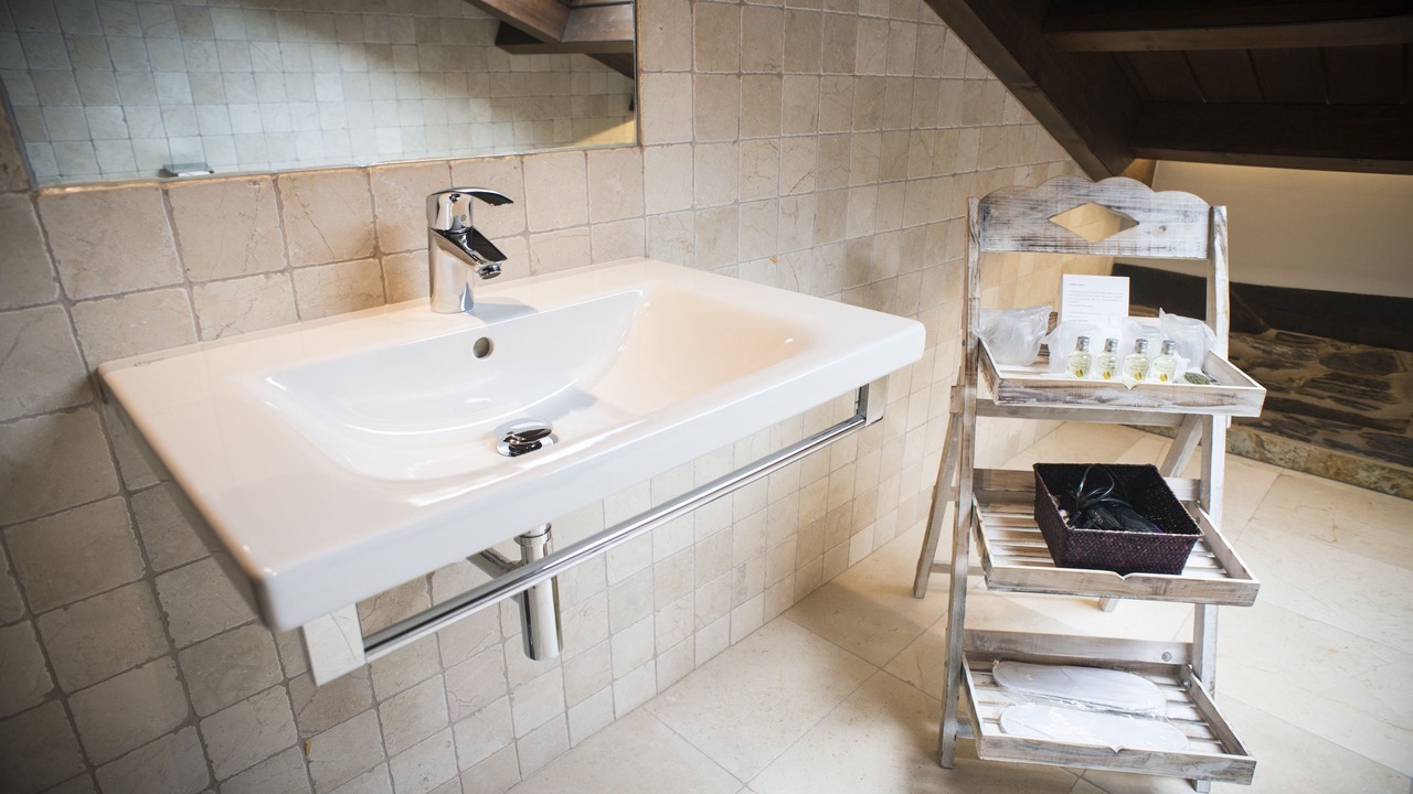 Photo of Bathroom in Aldeguer