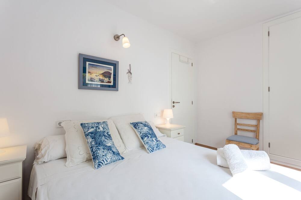 Photo of Bedroom in Banyalbufar
