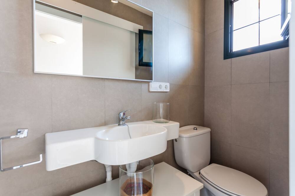 Photo of Bathroom in Banyalbufar