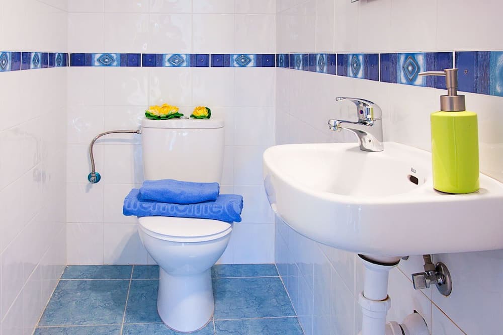 Photo of Bathroom in Cadaques
