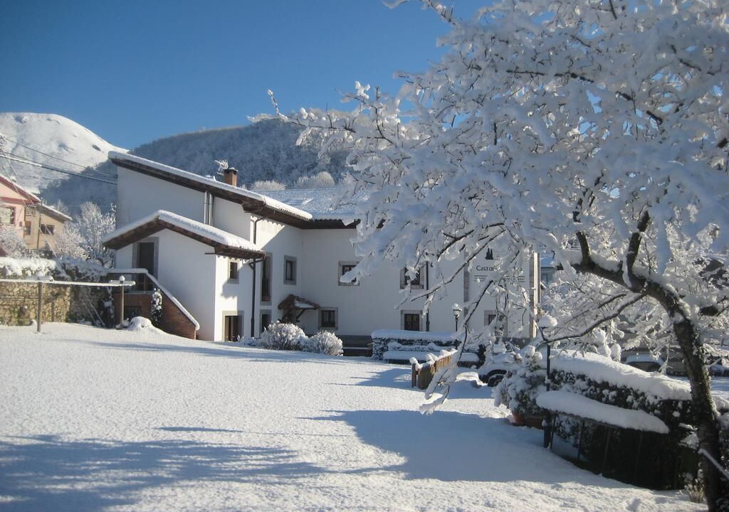 Photo of Outdoor in Avin