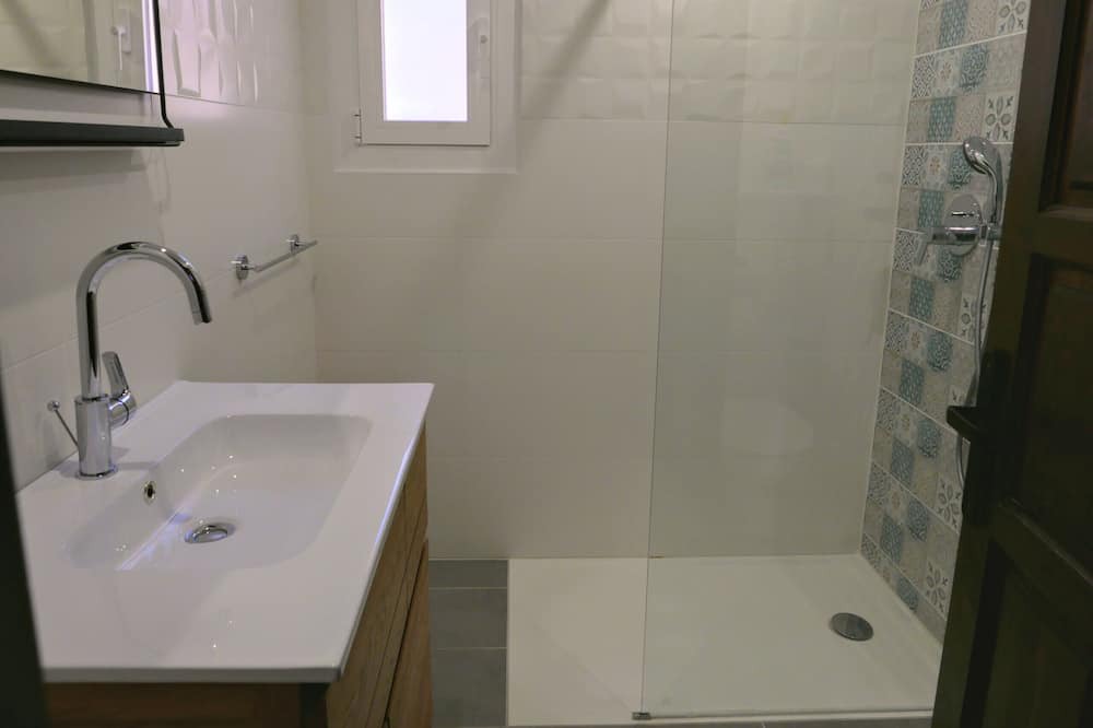 Photo of Bathroom in Port de la Selva