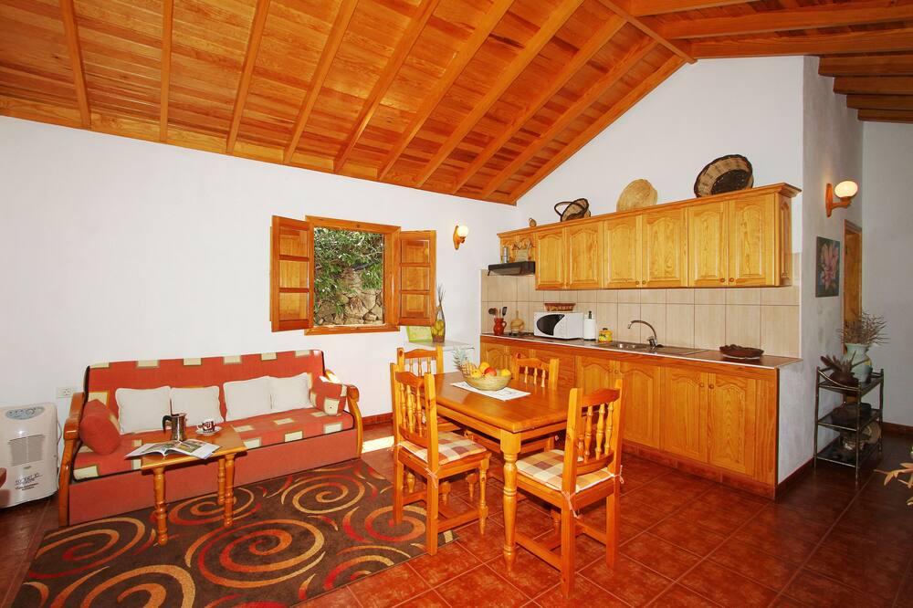 Photo of Kitchen in Agulo