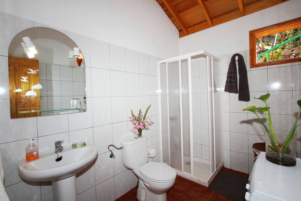 Photo of Bathroom in Agulo