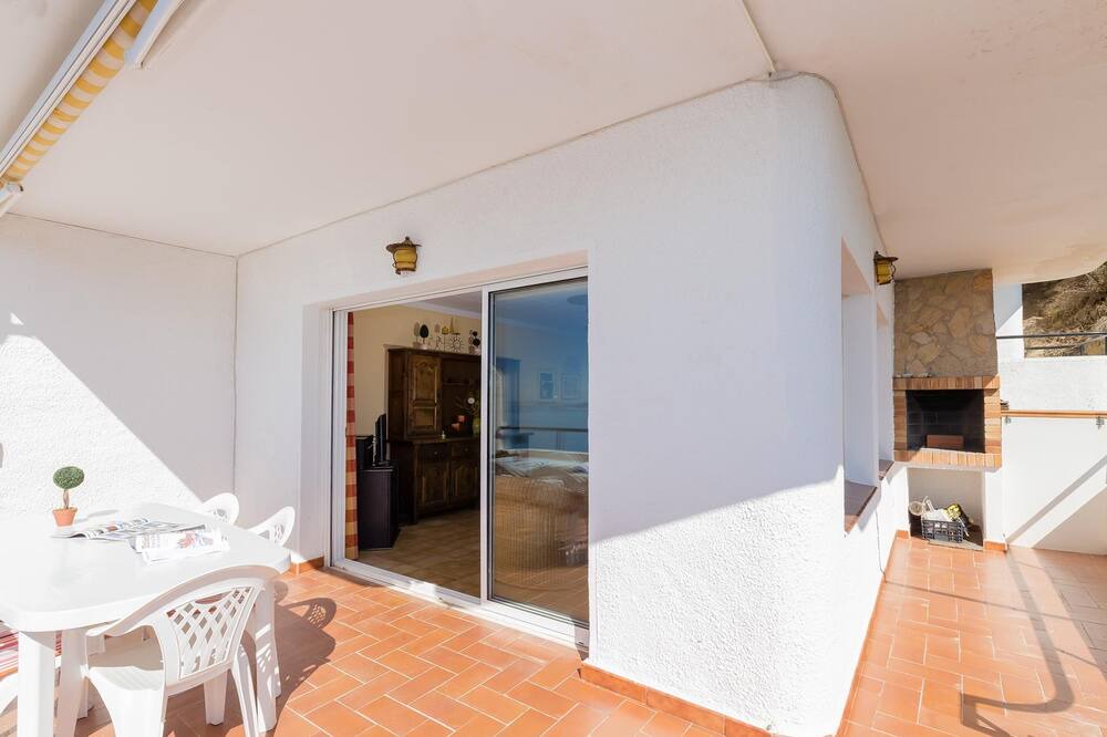 Photo of Patio Balcony in Almadraba-Canyelles