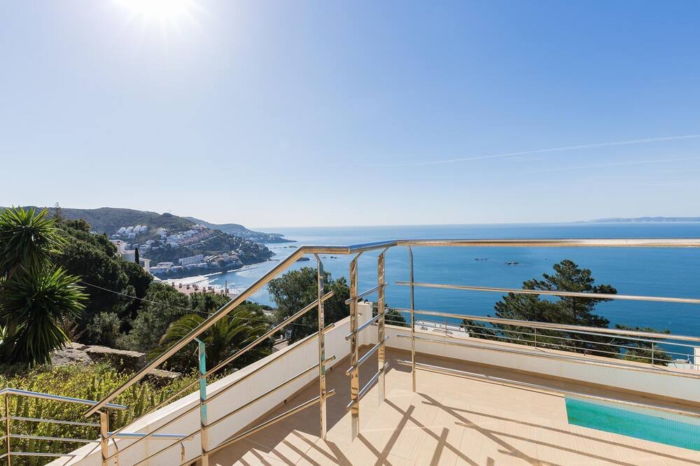 Photo of Patio Balcony in Almadraba-Canyelles