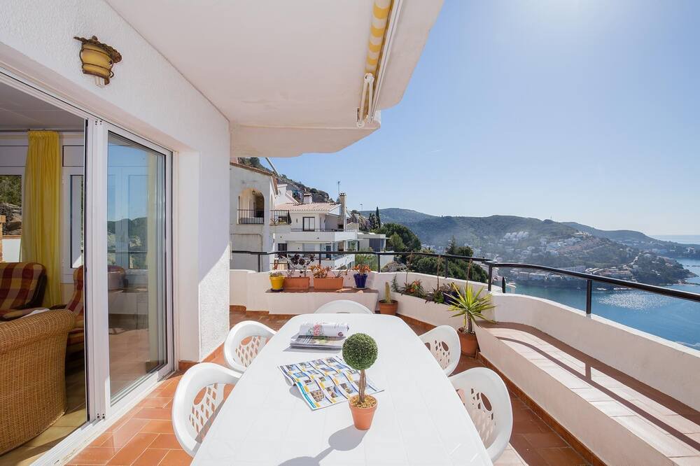 Photo of Patio Balcony in Almadraba-Canyelles