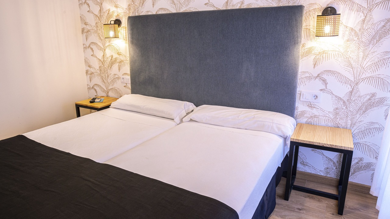 Photo of Bedroom in Aldeanueva del Camino