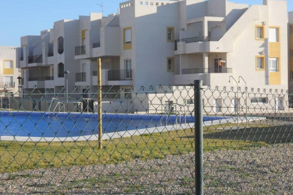 Photo of Others in Retamar